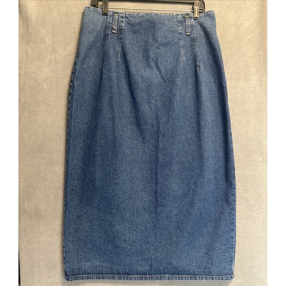 Classic High-Waist Denim Pencil Skirt in Blue